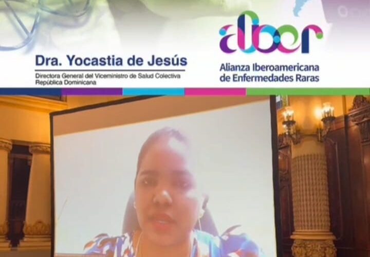 Dra. Yocastia De Jesús, Directora General del Viceministerio de Salud Colectiva – República Dominicana, en el Foro de Alto Nivel-Encuentro de Líderes del Movimiento Asociativo (Lanzamiento Informe Estudio ENSERio Centroamérica).