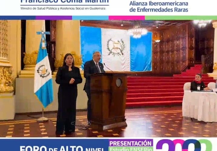 Dr. Francisco Coma Martín, Ministro de Salud Pública y Asistencia Social en el acto Inaugural del Foro de Alto Nivel-Encuentro de Líderes del Movimiento Asociativo (Lanzamiento Informe Estudio ENSERio Centroamérica).