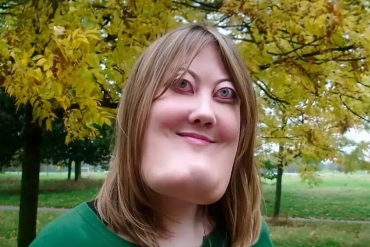 FEPEL-DASHA comparte: 𝐄𝐥 𝐜𝐨𝐫𝐚𝐣𝐞 𝐝𝐞 𝐕𝐢𝐜𝐭𝐨𝐫𝐢𝐚, 𝐯𝐢𝐯𝐢𝐫 𝐲 𝐥𝐮𝐜𝐡𝐚𝐫 𝐜𝐨𝐧 𝐪𝐮𝐞𝐫𝐮𝐛𝐢𝐬𝐦𝐨