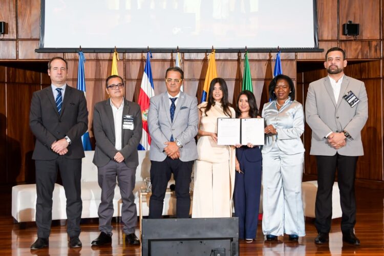 La Declaración de Tegucigalpa marca una nueva hoja de ruta para la defensa de las enfermedades raras en Honduras con la participación de ALIBER