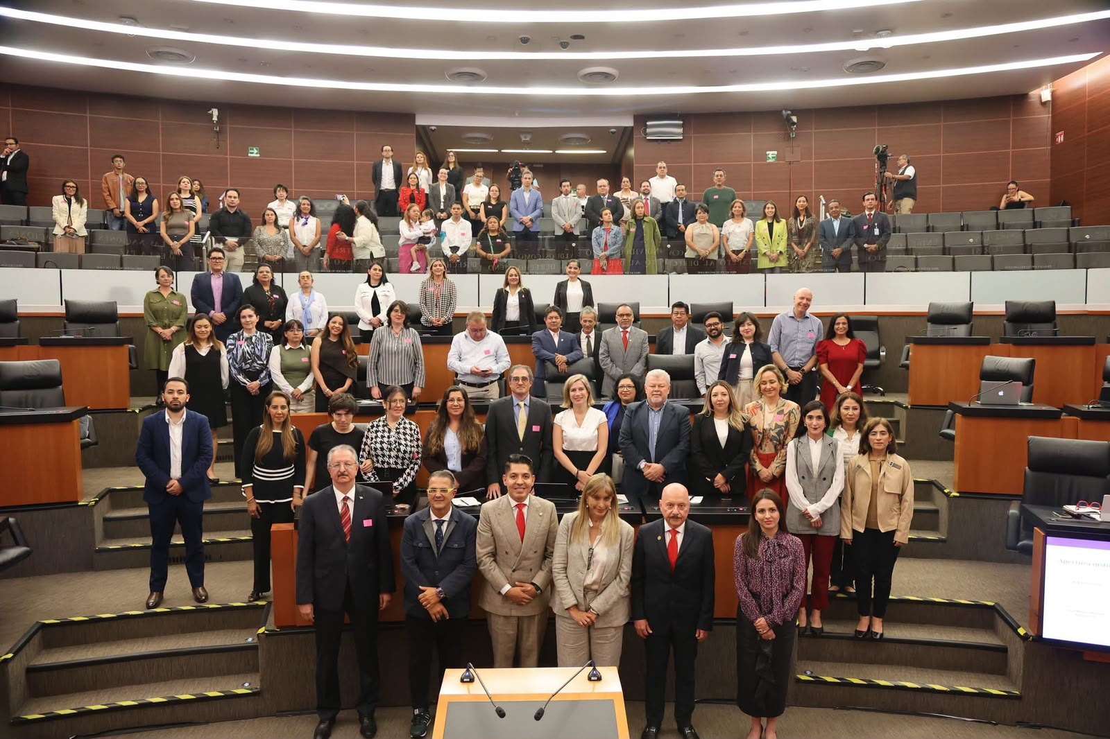 ALIBER CIERRA CON ÉXITO EL FORO IBEROAMERICANO DE ALTO NIVEL EN ENFERMEDADES RARAS EN EL SENADO DE LA REPÚBLICA DE MÉXICO